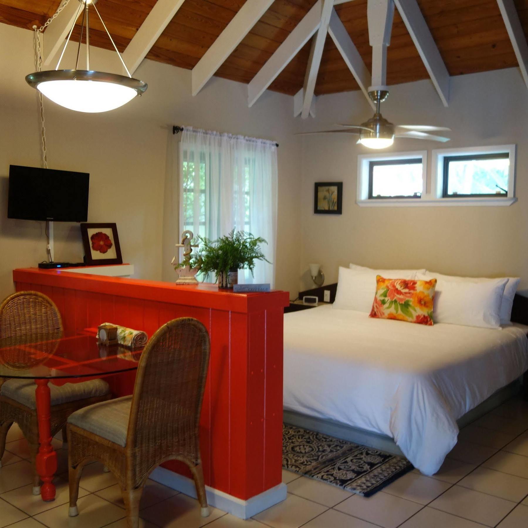 South Fleetwood Grace Bay Otel Dış mekan fotoğraf